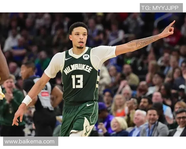 康宁汉姆29分 NBA活塞客场129-116打败雄鹿 豪取12连胜